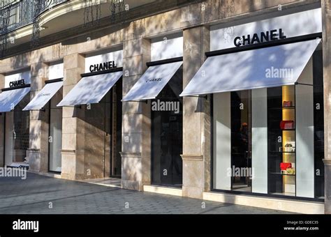 chanel store in barcelona spain